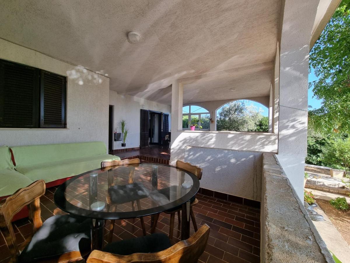 Apartment Grbac Barbat na Rabu Buitenkant foto
