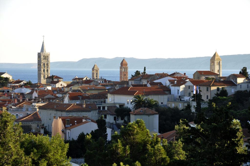Apartment Grbac Barbat na Rabu Buitenkant foto